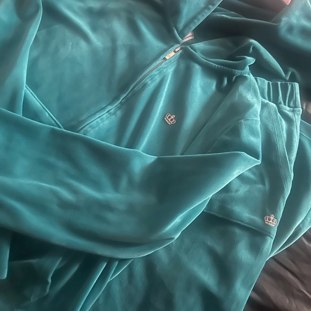 Juicy Couture Teal Zip-Up Jacket Set with Crown Logo